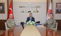Vali Eldivan VKS üzerinden yapılan Asayiş ve Güvenlik Toplantısı’na katıldı