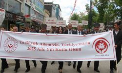 Van’da ’Aile Yılı’ yürüyüşü yapıldı