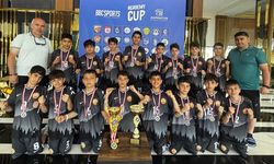 Yıldızkent Spor çifte kupa ile döndü