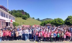 Yukarı Taşçılı Ortaokulu’nda TÜBİTAK 4006 Bilim Fuarı açıldı