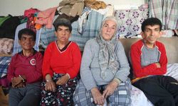 ’Yüreğim yanıyor’ diyerek burukluğunu anlatan fedakar anne, 3 engelli çocuğuna yıllardır gözü gibi bakıyor