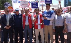 Hizmet-İş’ten Altındağ Belediyesi önünde basın açıklaması