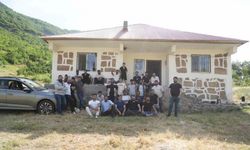 Karabeyli gençler geleneksel piknikte buluştu