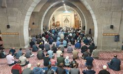 Kayseri’de Bayram Namazı’nda camiler doldu