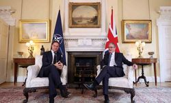 NATO Genel Sekreteri Rutte ile İngiltere Başbakanı Starmer bir araya geldi