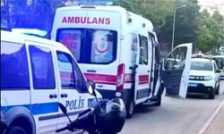 Otomobil ile motorlu bisiklet çarpıştı: 1 yaralı