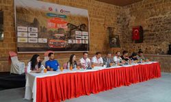 Ralli pilotları öğrencilerle buluştu