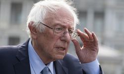 Senatör Sanders’tan Trump’a kürsüden seslendi: "(İran’ın nükleer tesislerine saldırı) İğrenç şekilde yasa dışı"