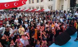 Siirt’te emniyetten toplu sünnet töreni