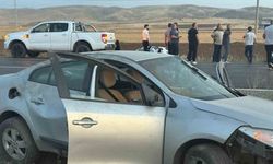 Siirt’te iki otomobil çarpıştı: 5 yaralı