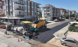 Yeşilyurt’ta yollar baştan aşağı yenileniyor