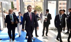 Bakan Kurum, Arnavutluk Başbakanı Rama, İtalya ve Ukraynalı bakanlarla görüştü
