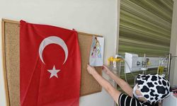 Lösemi hastası küçük çocuk, balonlarla taburcu oldu