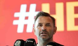 Okan Buruk: "Umarım Osimhen transferi kısa sürede biter"