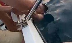 Alanya’da denize açılıp boğulma tehlikesi geçiren Ukraynalı turisti tekneciler kurtardı