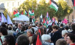 Paris’te binlerce kişi İsrail’in Gazze’ye saldırılarını protesto etti: "Katil Netanyahu, Filistin Filistinlilerindir"