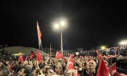 CHP Genel Başkanı Özel, Küçükçekmece’deki mitingde konuştu