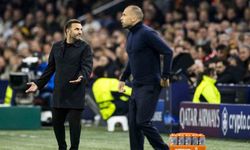 Ajax, John Heitinga’nın görevine son verdi