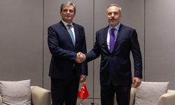 Bakan Fidan, Karadağlı mevkidaşı ile bir araya geldi