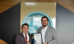 Balıkesir Üniversitesine, ISO 9001 belgesi