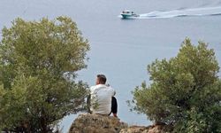 Biri ölümün ucunda, diğerleri manzara keyfinde