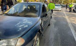 Elazığ’da trafik kazası: Hafif ticari araç ile otomobil çarpıştı