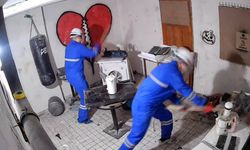 Eskişehir’de açılan ’stres evi’ne girenler eşyaları kırıp rahatlıyor