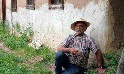 Haber alınamayan yaşlı adam, cami şadırvanında ölü bulundu