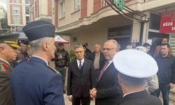 MSÜ Rektörü Prof. Dr. Erhan Afyoncu şehit ailesini ziyaret etti: "Fedakarlıkla çalışan çok sevdiğimiz bir komutanımızdı"