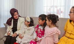 Zeynep Sözer, Çocuk Evini ziyaret etti