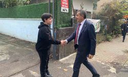 8'inci sınıf öğrencisinin davetine Bakan Tekin'den sürpriz ziyaret