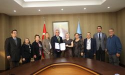 Akdeniz Üniversitesi Hastanesi'ne anjiyografi cihazı bağışı