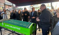 Alaplı Belediye Başkanı Tekin'nin annesi son yolculuğuna uğurlandı