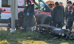 Ambulans şoförü kazada hayatını kaybetti