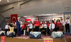 Ayvalık'ta 'Türkülerle Kurtuluş Destanı' konseri