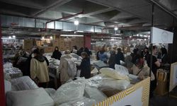 Bahçelievler'de vatandaşlar AVM'deki alışveriş indirimine koştu