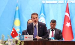 Bakan Bayraktar: 'Doğudan batıya 'yeşil enerji hattı' çalışmaları başlıyor'