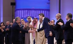 Bakan Bayraktar, Özbekistan Cumhurbaşkanı Mirziyoyev tarafından kabul edildi