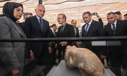 Bakan Ersoy: 'Taş Tepeler, Anadolu'nun 12 bin yıl önceki dünyasını görünür kılmaya devam edecek'