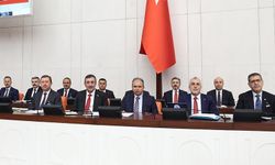 Bakan Işıkhan: 'Asgari ücret miktarının çalışanlarımızın gelirlerini enflasyona ezdirmeyecek şekilde belirlenmesi için çalışmalarımızı sürdüreceğiz'
