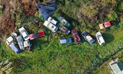 Başiskele'de hurda araçlar toplanıyor