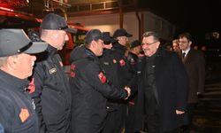 Başkan Genç'ten yılbaşında görev yapan personele ziyaret