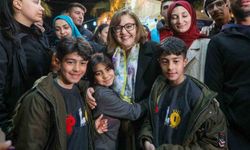 Başkan Şahin, şehir yaşamına katkı sunan büyükşehir belediye başkanları arasında birinci oldu