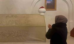 Batı Karadeniz'in fatihi Emir Karatekin Bey'in kabrini her yıl binlerce kişi ziyaret ediyor
