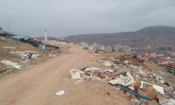 Bayburt Kent Konseyi Şehit Osman Dağı'na dökülen hafriyat için girişimde bulundu