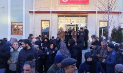 Bayburt'tan umre yolcuları dualarla uğurlandı