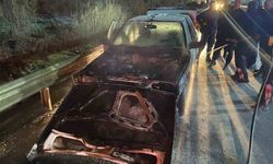 Bilecik'te seyir halindeki otomobil alev aldı