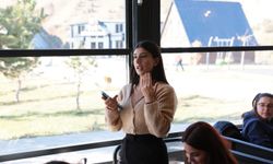 'Biz Bir Aileyiz' Projesinde öğrencilerle buluşma