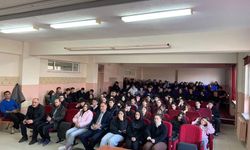 Bozüyük'te öğrencilere 'Aile' semineri verildi