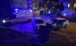 Bursa'da hız ihlali feci kazaya yol açtı: 2'si ağır 4 yaralı